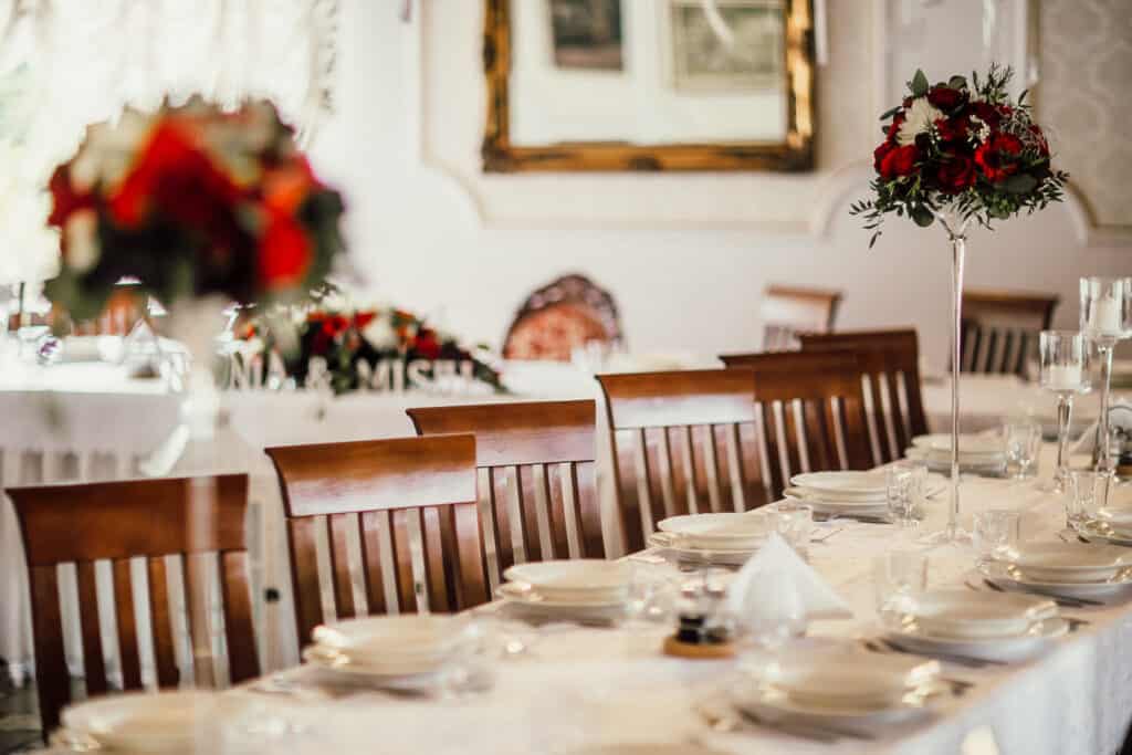 How to Plan a Small Wedding